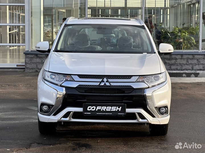 Mitsubishi Outlander 2.0 CVT, 2022, 32 км