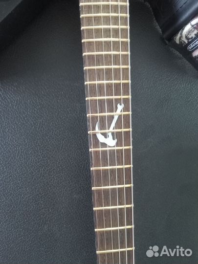 Электрогитара Explorer Baritone