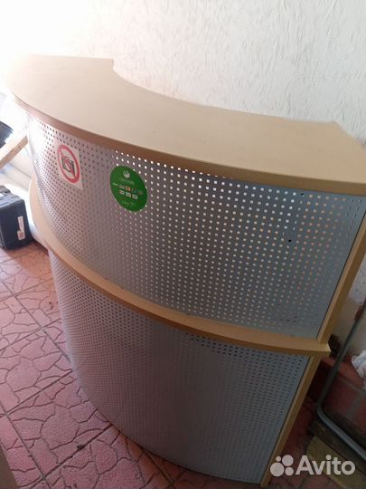 Стойка ресепшн