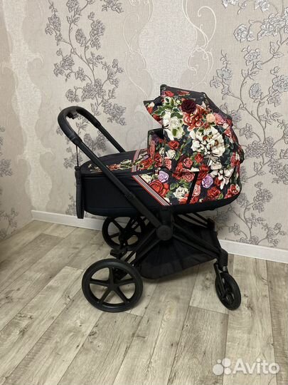 Cybex Priam 3 blossom шасси+люлька