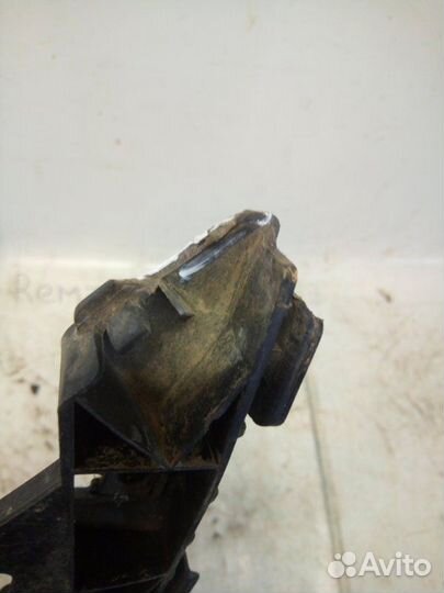 Кронштейн крепления бампера задний левый Hyundai