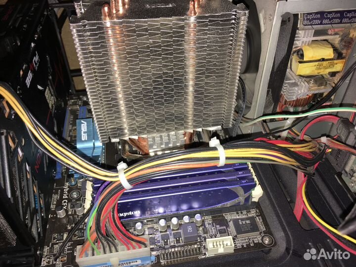 Kingston HyperX DDR3 1866 4 гб