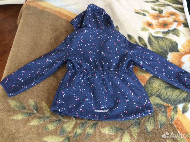 Непромокаемая ветровка на флисе для девочки 116