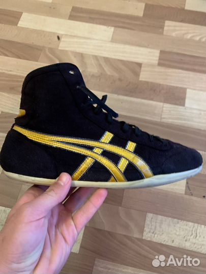 Борцовки asics tiger 28.5