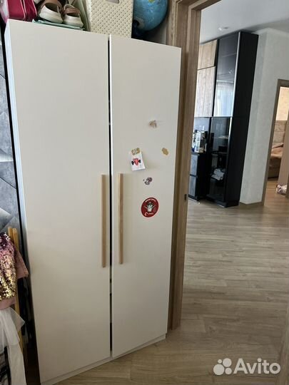 Шкаф пенал для детской спальни белый