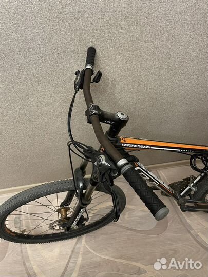 Велосипед GT Agressor 2.0