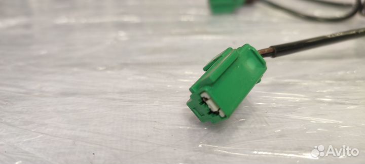 Задний датчик ABS Volvo S80