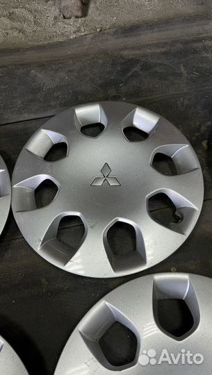 Колпаки mitsubishi r15