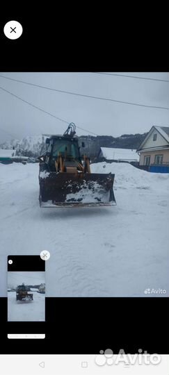 Экскаватор погрузчик и самосвал