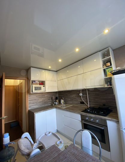 3-к. квартира, 60 м², 4/10 эт.