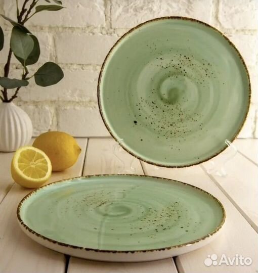 Набор столовой посуды новый