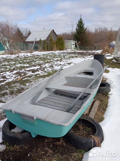 Лодка Пелла длинная