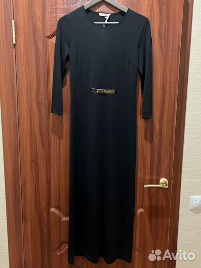 Платье по фигуре р.42-44