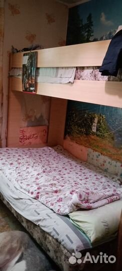 Двухярусная кровать