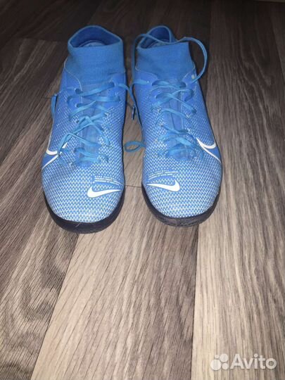 Футбольные футзалки 41/42 размер