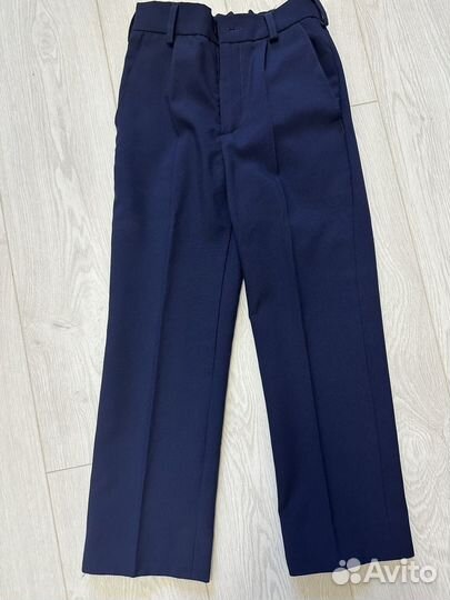 Новый школьный костюм для мальчика