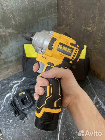 5шт. Мощный бесщеточнфй набор 2в1 DeWalt 18V