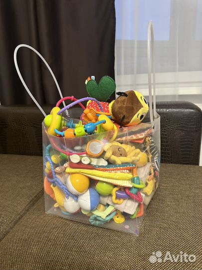 Детские игрушки до 1 года пакетом