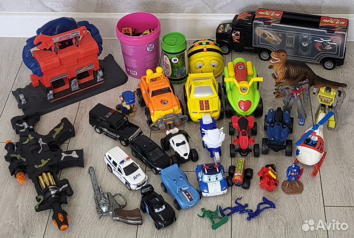 Игрушки для мальчика пакетом