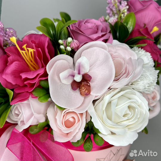 Мыльные цветы в коробке