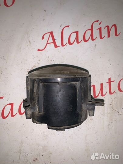 Фара противотуманная передняя Ford Focus 2