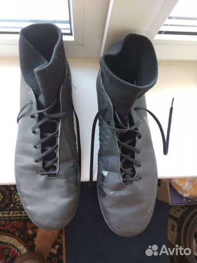 Футбольная обувь nike phantom