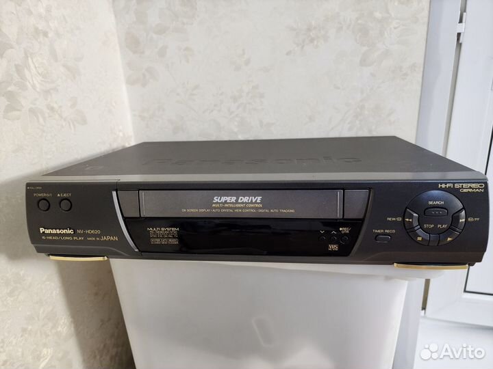 Стерео видеомагнетафон panasonic NV-HD620 почтинов