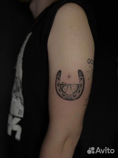 Мастер художественной татуировки