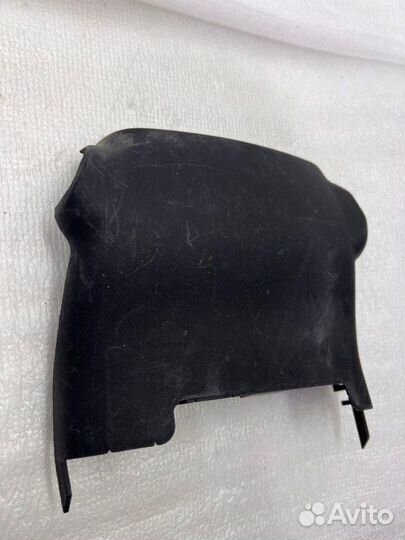 Кожух рулевой колонки Toyota Coroiia E180/E181