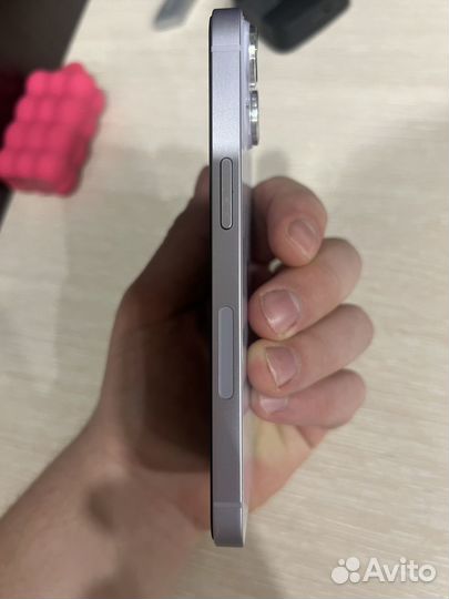 iPhone 14, 256 ГБ