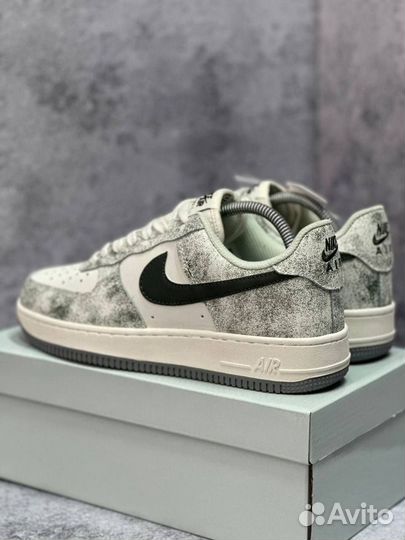 Кроссовки Nike Air Force женские мужские 36-45EU