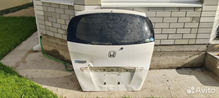 Дверь в разбор, Honda freed 2012