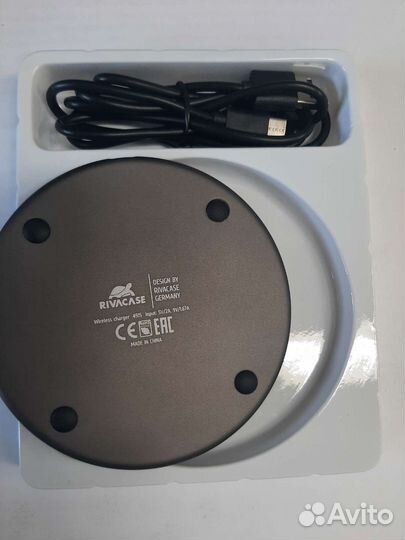 Беспроводное зарядное устройство rivacaseva4915