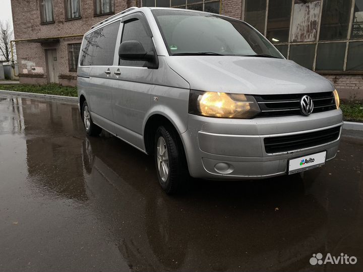 Volkswagen Multivan 2.0 AMT, 2011, 247 000 км