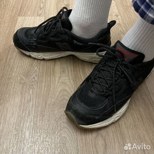 Кроссовки new balance 801