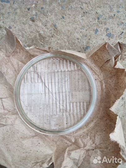 Стекло фары ваз 2103, 2106 производства СССР