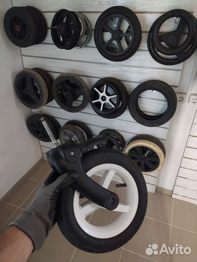 Колесо для коляски (запчасти для ремонта)