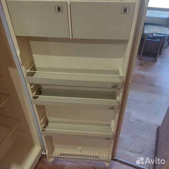 Холодильник