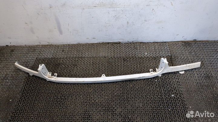 Ресничка под фару Toyota Sequoia, 2003