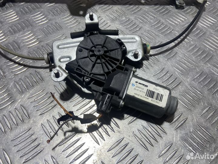 Стеклоподъемник Hyundai Solaris 1