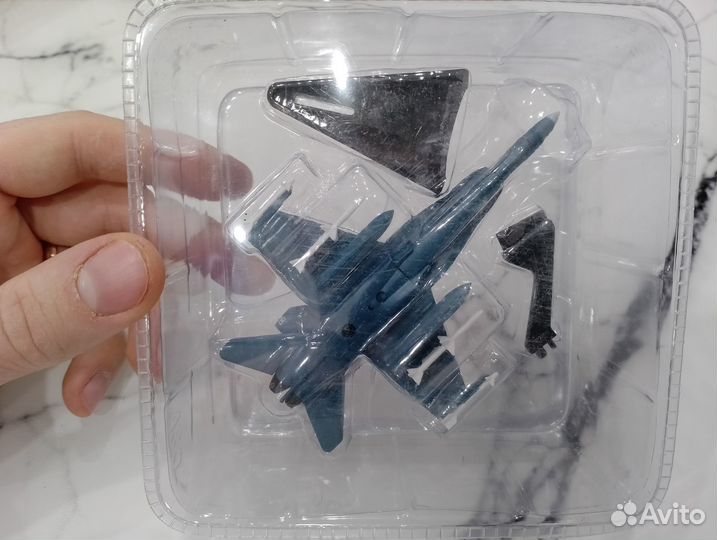 Самолёт F/A 18C hornet