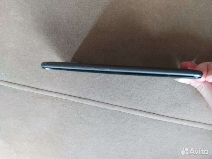 Телефон Haier Elegance E13