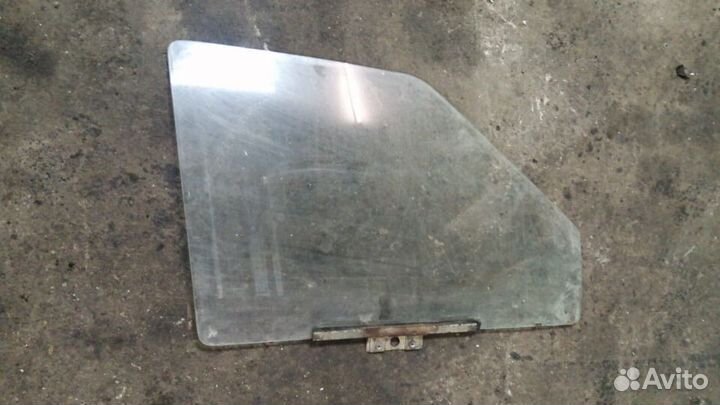 Стекло двери передней правой левой ваз 2115 2109