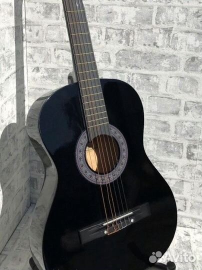 Гитара классическая Belucci 3805