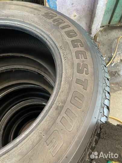 Bridgestone Dueler H/T 684II 265/60 R18