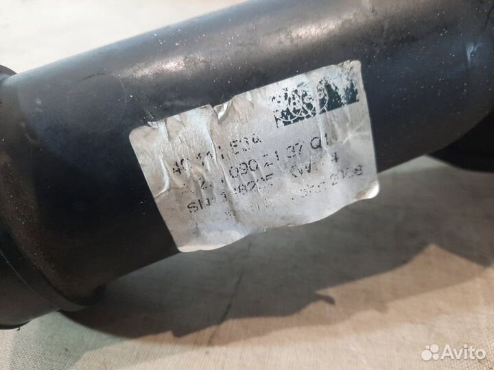 Патрубок интеркулера Mercedes C200 W204 271.950