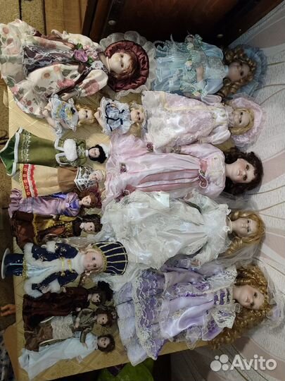 Куклы фарфоровые