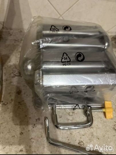 Тестораскатка лапшерезка, новая, без коробки