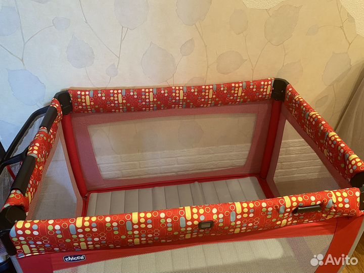 Детская кровать манеж