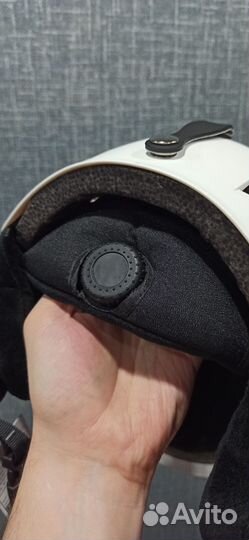 Горнолыжный шлем